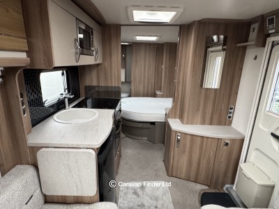 Swift Challenger 580 2019 (Trade) image 5