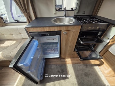 Swift Sprite Alpine 4 Diamond Pack 2020 (Trade) image 7