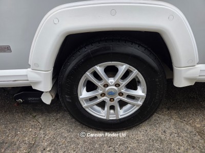 Bailey Pursuit 430 2015 (Trade) image 11