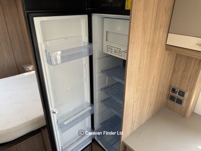Coachman VIP 675 2018 (Trade) image 8