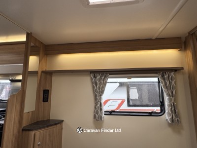 Bailey Phoenix Plus 644 2022 (Trade) image 10