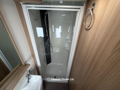 Coachman Vision 575 2016 (Trade) image 12