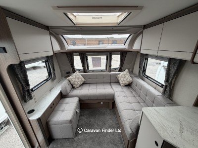 Coachman Acadia 675 Xtra 2025 (Trade) image 4