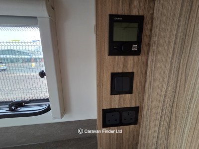 Bailey Phoenix Plus 420 GT75 2024 (Trade) image 9