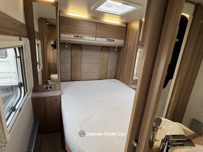 Swift Challenger 560 