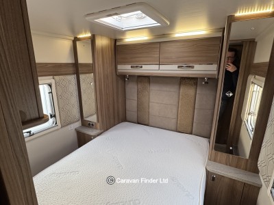 Swift Challenger 560 