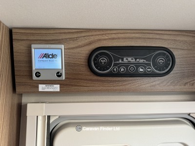 Swift Challenger 560 