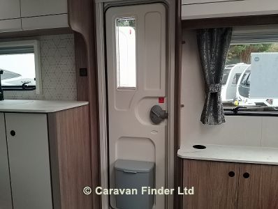 Coachman Acadia 660 Xtra 2026 (Trade) image 12