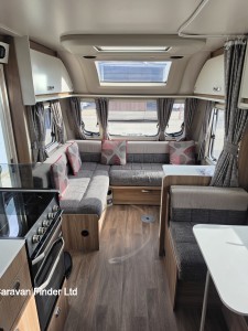 Swift S line 650 2018 (Trade) image 10