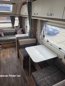 Swift S line 650 2018 (Trade) image 9