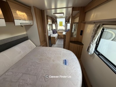 Bailey Phoenix Plus 644 2022 (Trade) image 11