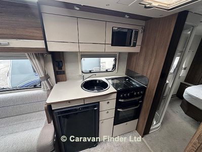 Compass Connoisseur 550 2021 (Trade) image 8