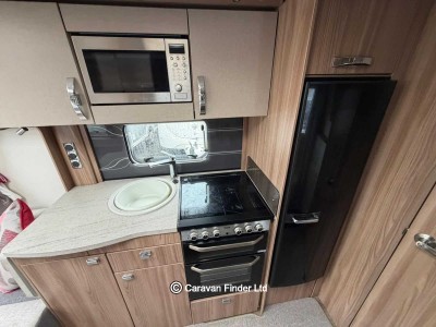 Swift Challenger 480 2018 (Trade) image 11