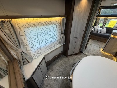 Coachman Lusso 1 2023 (Trade) image 10