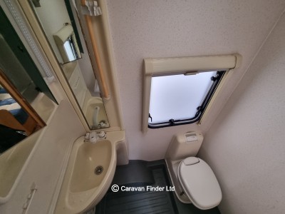 Compass Corona 636 2006 (Trade) image 10