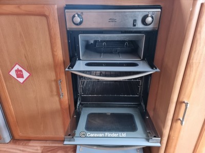 Compass Corona 636 2006 (Trade) image 7