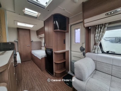 Elddis Affinity 574 2017 (Trade) image 4