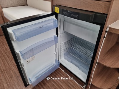 Elddis Affinity 574 2017 (Trade) image 8