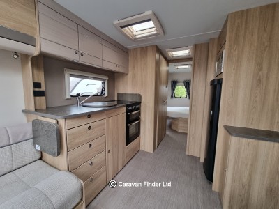 Elddis Avante 860 2018 (Trade) image 3