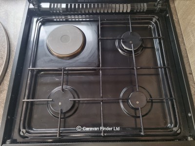 Elddis Avante 860 2018 (Trade) image 6