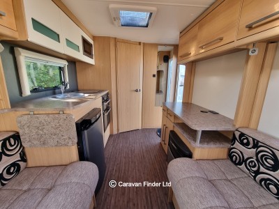 Elddis Avante 462 2011 (Trade) image 9