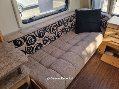 Elddis Avante 462 2011 (Trade) image 3