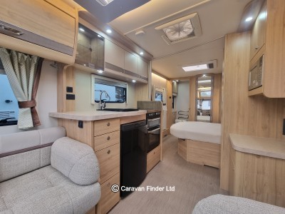 Elddis Crusader Mistral 2016 (Trade) image 3
