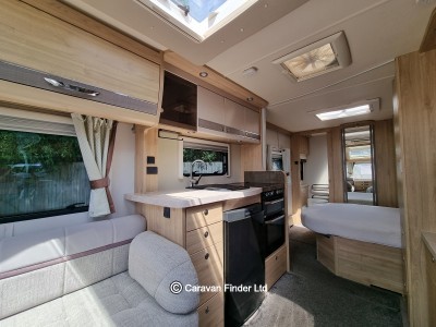 Elddis Crusader Mistral 2016 (Trade) image 2