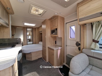 Elddis Crusader Mistral 2016 (Trade) image 3