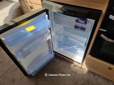 Elddis Crusader Mistral 2016 (Trade) image 7