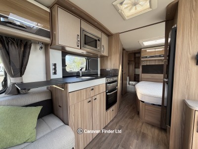 Swift Conqueror 570 2016 2016 (Trade) image 3