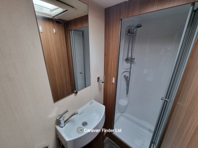 Compass Corona 554 2016 (Trade) image 11