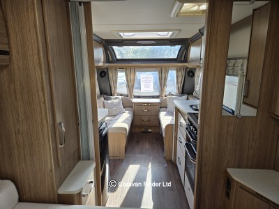 Coachman VIP 575 2017 (Trade) image 12