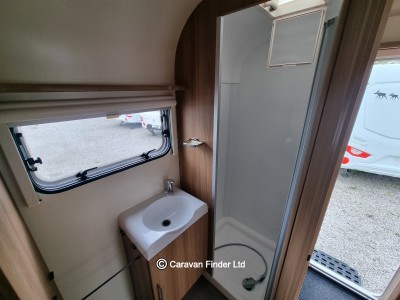 Bailey Pursuit 400/2 Platinum 2018 (Trade) image 12