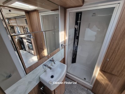 Coachman VIP 520 2019 (Trade) image 10