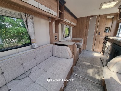 Coachman VIP 520 2019 (Trade) image 3