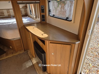 Bailey Pageant Burgundy S7 2008 (Trade) image 7