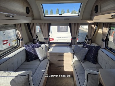 Elddis Avante 550 (Dealer Special Chatsworth 550) 2021 (Trade) image 4