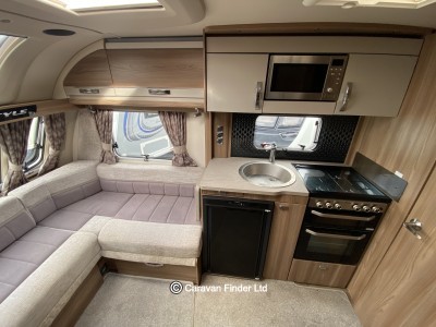 Swift Challenger Hi-Style 860 2022 (Trade) image 6