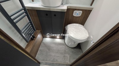 Buccaneer Skyliner Bermuda 2026 (Trade) image 10