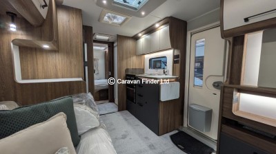 Buccaneer Skyliner Bermuda 2026 (Trade) image 6