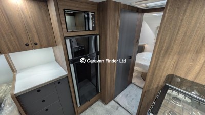 Buccaneer Skyliner Bermuda 2026 (Trade) image 8