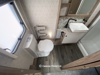 Coachman Acadia 675 Xtra 2025 (Trade) image 10