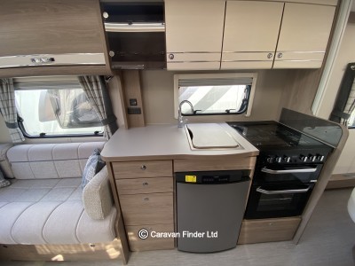 Compass Capiro 554 2018 (Trade) image 6