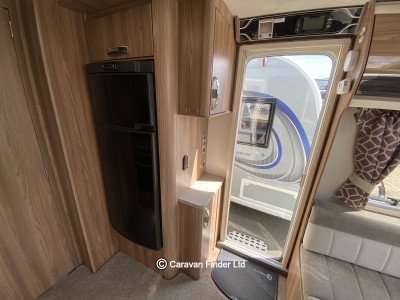 Swift Conqueror 650 2018 (Trade) image 7