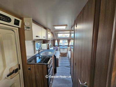 Swift Challenger 480 2025 (Trade) image 5