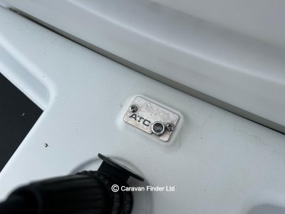 Swift Conqueror 560 2017 (Trade) image 14