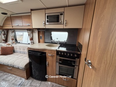 Swift Fairway 442 2014 (Trade) image 6