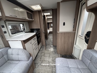 Coachman Laser 665 2021 (Trade) image 12