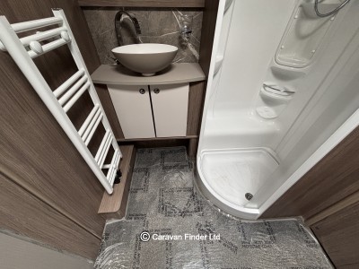 Coachman Laser 665 2021 (Trade) image 7